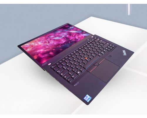 Windowsノート本体 Lenovo ThinkPad P14s Gen2 i7 1TB 32GB 4K Lenovo ThinkPad P14s Gen 2 laptop in review: Compact