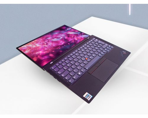 Lenovo ThinkPad X1 Carbon Gen9 i5 4 x 2.6 GHz 16GB 256GB SSD Win11